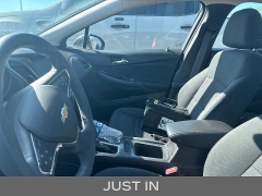 Used 2017  Chevrolet Cruze 4d Sedan LT Auto at Maxx Loans near St&period; Adrian&comma; MI