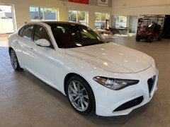 Used 2020  Alfa Romeo Giulia AWD at Maxx Loans near St. Adrian, MI