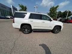 Used 2017 GMC Yukon 4d SUV 4WD Denali at Suburban Ford of Sterling Heights near Sterling Heights, MI