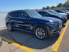Used 2021 BMW X5 xDrive40i Sports Activity Vehicle at Suburban Ford of Sterling Heights near Sterling Heights, MI