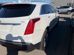 Used 2017 Cadillac XT5 4d SUV AWD Luxury at Suburban Ford of Sterling Heights near Sterling Heights, MI