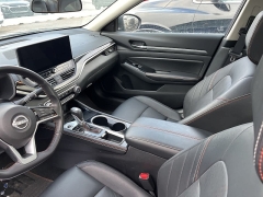 Used 2024  Nissan Altima 2&period;5 SR Sedan at Maxx Loans near St&period; Adrian&comma; MI