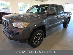 Used 2020  Toyota Tacoma 4WD Double Cab 6' Bed V6 AT &lpar;Natl&rpar; at Maxx Loans near St&period; Adrian&comma; MI