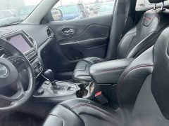 Used 2019  Jeep Cherokee Trailhawk 4x4 at Maxx Loans near St&period; Adrian&comma; MI