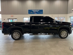 Used 2020  Chevrolet Silverado 2500HD 4WD Crew Cab High Country at Maxx Loans near St&period; Adrian&comma; MI