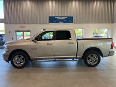 Used 2018 Ram 1500 Big Horn 4x4 Crew Cab 5'7" Box at Suburban Ford of Sterling Heights near Sterling Heights, MI