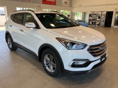 Used 2018 Hyundai Santa Fe Sport 2.4L Auto AWD at Maxx Loans near St. Adrian, MI