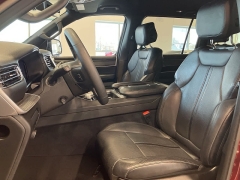 Used 2024  Jeep Wagoneer Series II 4x4 at Maxx Loans near St&period; Adrian&comma; MI