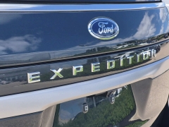 Used 2022  Ford Expedition XLT 4x2 at Maxx Loans near St&period; Adrian&comma; MI