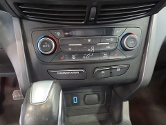 Used 2018  Ford Escape 4d SUV FWD SEL at Maxx Loans near St&period; Adrian&comma; MI