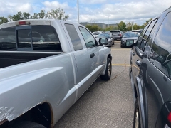 Used 2007 Dodge Dakota 4WD Club Cab SLT at Suburban Ford of Sterling Heights near Sterling Heights, MI