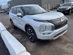 Used 2023  Mitsubishi Outlander S-AWC at Maxx Loans near St&period; Adrian&comma; MI