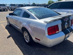 Used 2006  Ford Mustang 2dr Cpe at Maxx Loans near St&period; Adrian&comma; MI