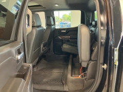 Used 2021 Chevrolet Silverado 1500 4WD Crew Cab 147" LT Trail Boss at Suburban Ford of Sterling Heights near Sterling Heights, MI