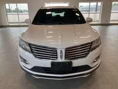 Used 2017 Lincoln MKC 4d SUV AWD Reserve at Maxx Loans near St. Adrian, MI