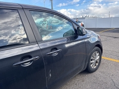 Used 2021  Kia Sedona LX FWD at Maxx Loans near St&period; Adrian&comma; MI