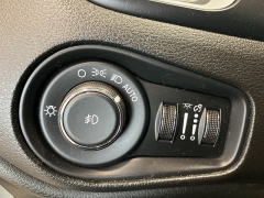 Used 2019 Jeep Renegade Latitude 4x4 at Maxx Loans near St. Adrian, MI