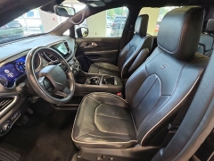Used 2021  Chrysler Pacifica Limited AWD at Maxx Loans near St&period; Adrian&comma; MI