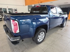 Used 2020  GMC Canyon 4WD Crew Cab 128" SLE at Maxx Loans near St&period; Adrian&comma; MI