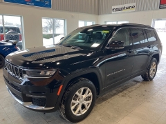 Used 2021  Jeep Grand Cherokee L Limited 4x4 at Maxx Loans near St&period; Adrian&comma; MI