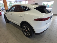 Used 2022  Jaguar E-PACE P250 AWD SE at Maxx Loans near St&period; Adrian&comma; MI