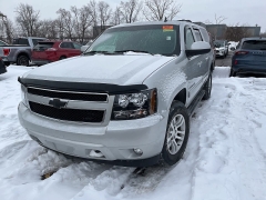 Used 2010  Chevrolet Suburban 1500 SUV 4WD LT at Maxx Loans near St&period; Adrian&comma; MI