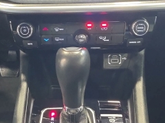 Used 2024  Jeep Compass Latitude 4x4 at Maxx Loans near St&period; Adrian&comma; MI