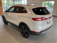 Used 2017 Lincoln MKC 4d SUV AWD Reserve at Maxx Loans near St. Adrian, MI