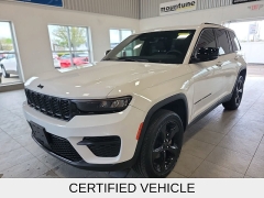 Used 2023  Jeep Grand Cherokee Altitude 4x4 at Maxx Loans near St&period; Adrian&comma; MI