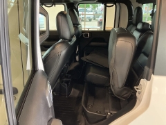 Used 2020 Jeep Gladiator Overland 4x4 at Suburban Ford of Sterling Heights near Sterling Heights, MI