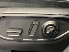 Used 2023  Jeep Grand Cherokee Laredo 4x4 at Maxx Loans near St&period; Adrian&comma; MI