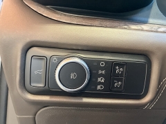 Used 2022 Ford Explorer Platinum 4WD at Suburban Ford of Sterling Heights near Sterling Heights, MI