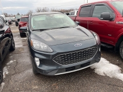 Used 2022  Ford Escape Titanium AWD at Maxx Loans near St&period; Adrian&comma; MI