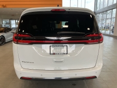 Used 2025  Chrysler Pacifica Select FWD at Maxx Loans near St. Adrian, MI