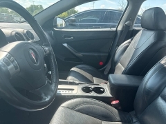 Used 2009  Pontiac G6 4d Sedan at Maxx Loans near St&period; Adrian&comma; MI