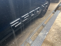 Used 2022 Chevrolet Silverado 2500HD 4WD Double Cab Custom at Suburban Ford of Sterling Heights near Sterling Heights, MI