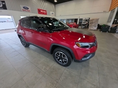 Used 2024  Jeep Compass Trailhawk 4x4 at Maxx Loans near St&period; Adrian&comma; MI