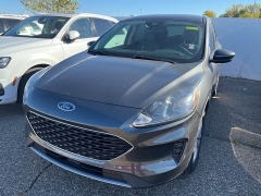 Used 2020 Ford Escape 4d SUV AWD SE at Suburban Ford of Sterling Heights near Sterling Heights, MI