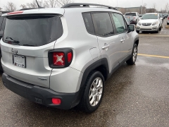 Used 2015  Jeep Renegade 4d SUV 4WD Latitude at Maxx Loans near St&period; Adrian&comma; MI