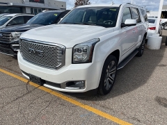 Used 2017 GMC Yukon XL 4d SUV 4WD Denali at Maxx Loans near St. Adrian, MI