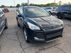 Used 2013 Ford Escape 4d SUV 4WD SE at Suburban Ford of Sterling Heights near Sterling Heights, MI