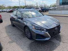 Used 2023 Nissan Altima 2.5 SV Sedan at Maxx Loans near ,