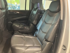 Used 2020 Cadillac Escalade ESV 4d SUV 4WD Luxury at Maxx Loans near St. Adrian, MI