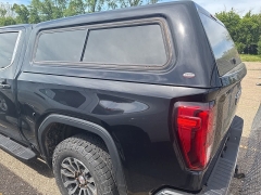 Used 2019  GMC Sierra 1500 4WD Crew Cab 147" SLE at Maxx Loans near St&period; Adrian&comma; MI