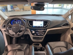 Used 2023 Chrysler Pacifica Touring L FWD at Maxx Loans near St. Adrian, MI