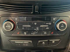 Used 2019  Ford Escape 4d SUV FWD SE at Maxx Loans near St&period; Adrian&comma; MI