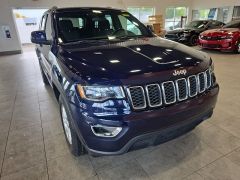 Used 2018  Jeep Grand Cherokee Laredo E 4x4 &ast;Ltd Avail&ast; at Maxx Loans near St&period; Adrian&comma; MI