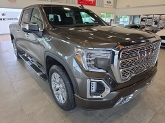 Used 2019  GMC Sierra 1500 4WD Crew Cab 147" Denali at Maxx Loans near St&period; Adrian&comma; MI