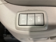 Used 2014  Cadillac SRX 4d SUV AWD Luxury at Maxx Loans near St. Adrian, MI