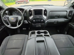 Used 2020  Chevrolet Silverado 2500HD 4WD Crew Cab 159" Custom at Maxx Loans near St&period; Adrian&comma; MI